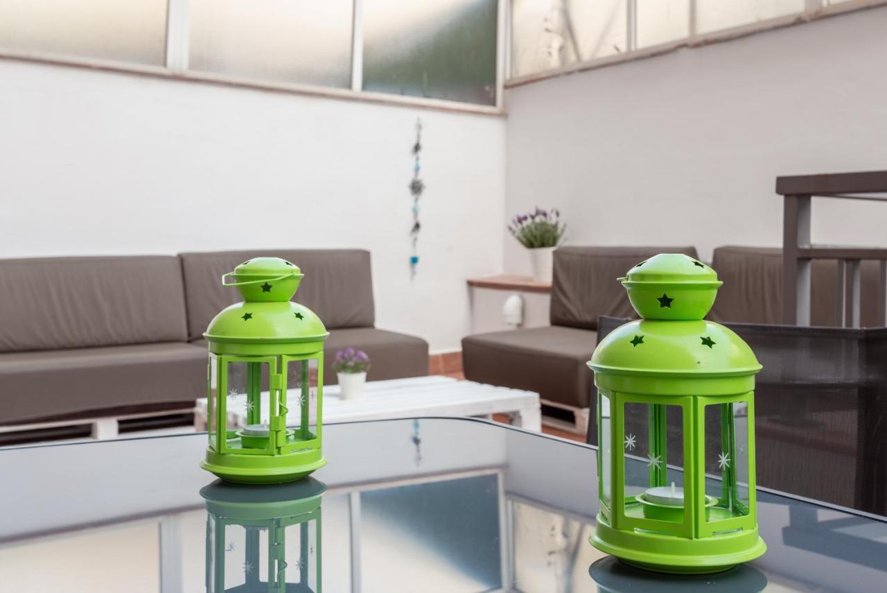 Lodging Apartments Liceu 11 Барселона Екстериор снимка